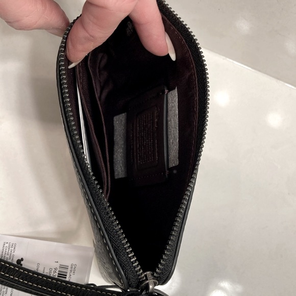 Coach X Disney Mickey Winking Corner Zip Wristlet - Picture 3 of 5